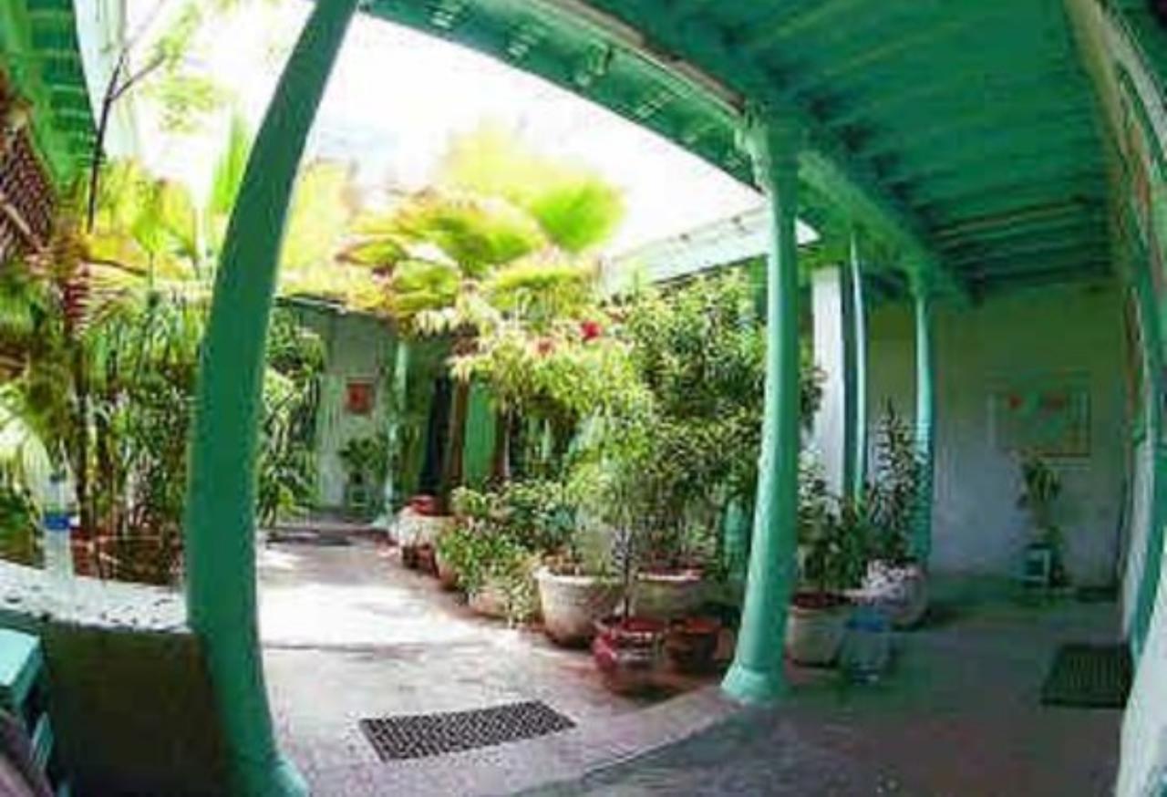 Hostel Broad Lands Chennai Exterior foto